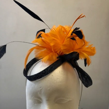 Small bow fascinator with feather flowers