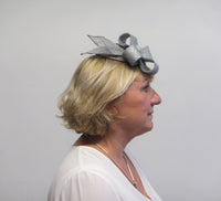 Vintage Bow fascinator with down turned leaves