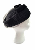 Women's Wool Felt Veiled Pillbox Hat